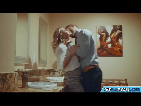 ❤️ Nuair a mheallann blonde busty tú i seomra scíthe poiblí ❤❌  Porn vk  ag ga.nastypornpics-com.ru ❤